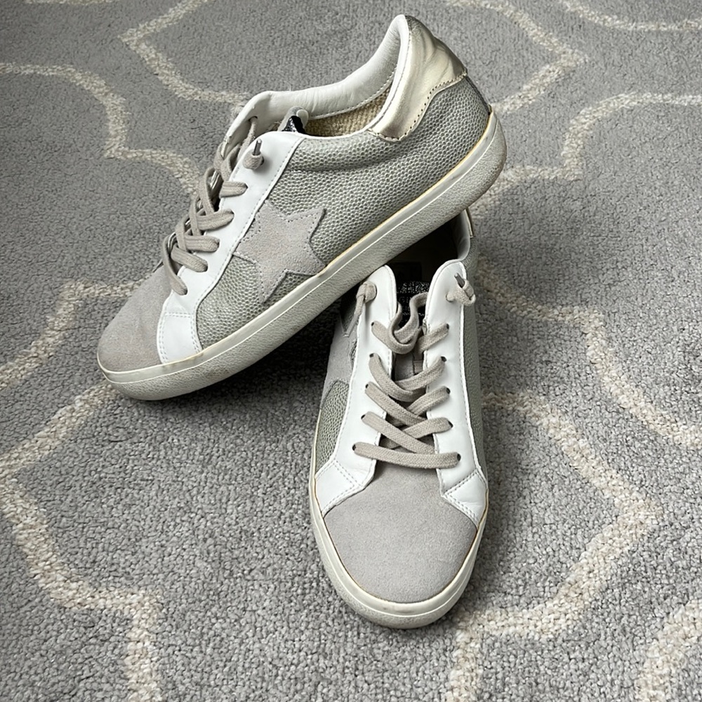Vintage Havana sneakers. Silver, gray, cream, off-white.